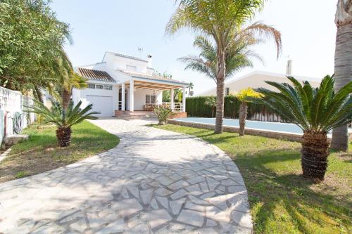 Impresionante chalet en la playa de Almarda, Sagunto