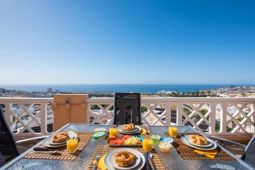 109 Incredible View! Romantic! Heated Pool Costa Adeje