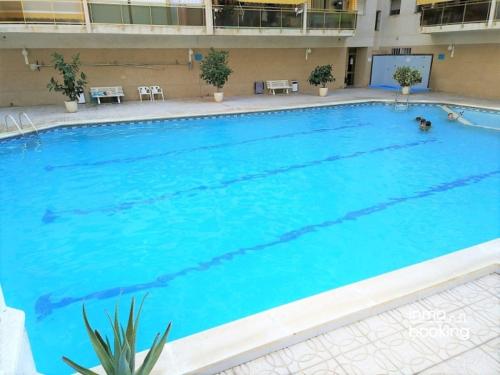 InmoBooking Atico duplex con piscina y solarium privado