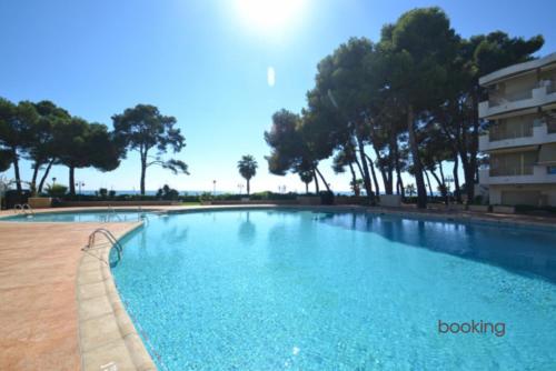 Internacional cambrils, climatizado y con piscina