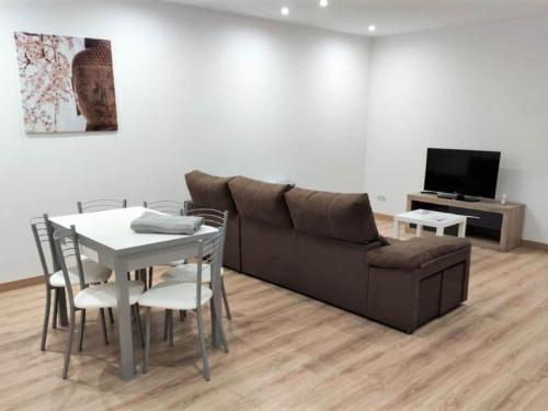 Inviting Apartment in Ourense with Private Terrace