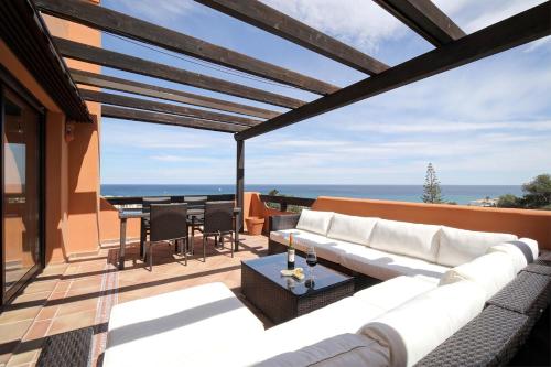 Jardines De Nueva Galera Cozy Penthouse