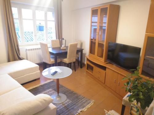 Junto A La Plaza Mayor Ii