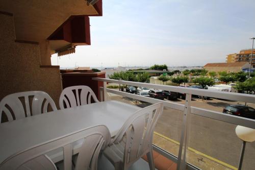 Roc Mar 6 1b - Apartamento Cerca Del Centro Y De La Playa - Terraza Con Pequeñas Vistas Al Puerto