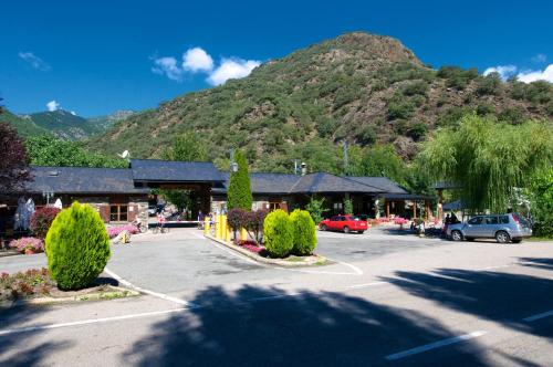 Camping Bungalows La Borda del Pubill