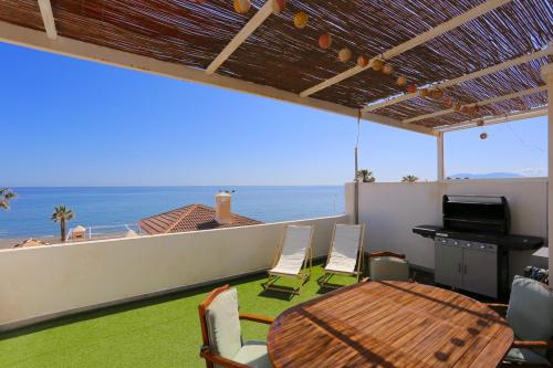 La Cala Beach Prenthouse 4pax