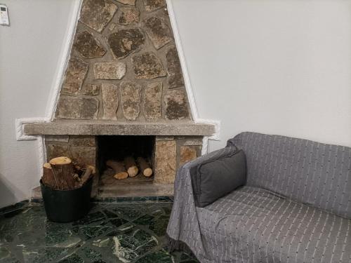 La casa de la tinaja con chimenea