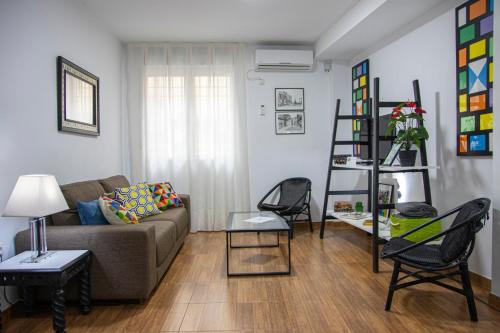 La Casa Del Poeta Córdoba Wifi y garaje gratuitos