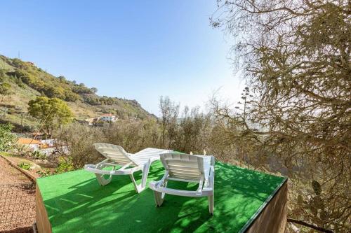 La Cueva de Tito-Casa Cueva en plena naturaleza