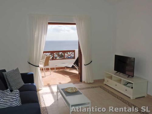 La Cumbre 4a - Sea Views -2 Bed/2 Bath - Ground Floor - Air-Con - Uk Tv - W