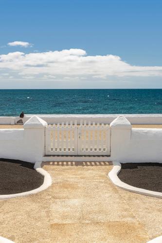 La Orilla - Frente al Mar