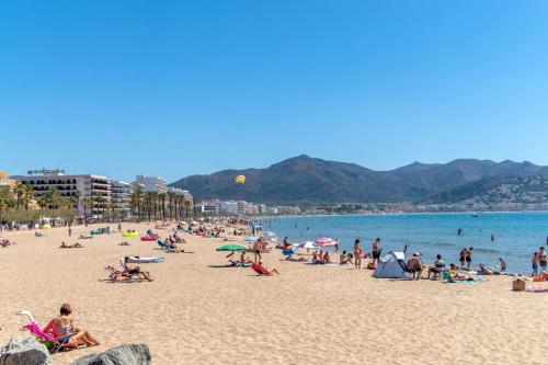 La Platja 3C Apto. con un dormitorio, 200m playa y plaza de parking