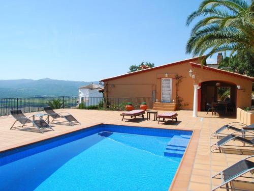 Plush Villa in Platja dâ??Aro Catalonia with Pool