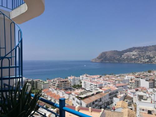 Blue Nautico - penthouse with stunning views of La Herradura