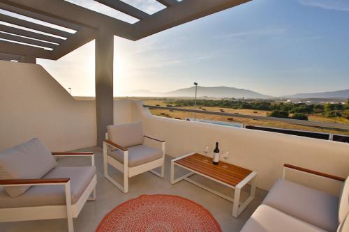 Laduna Tarifa Penthouse / seaview & pool