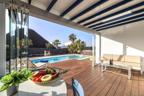 Lanzarote Villas The Mot Holidays