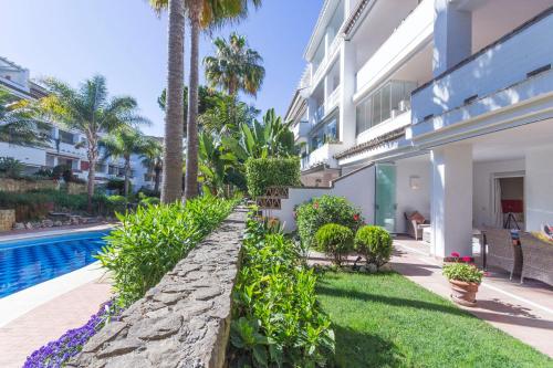 2018 Las Canas beach, first line beach, Marbella golden mile