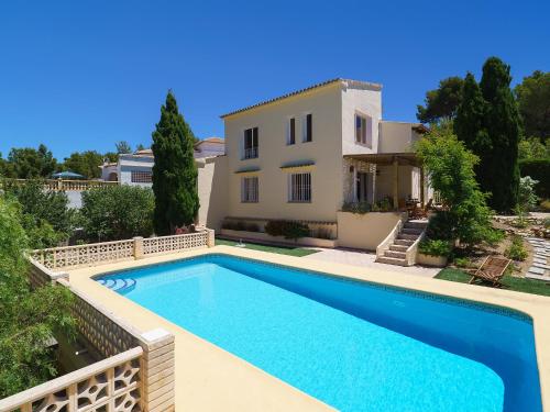 Holiday Home Le Clos Joli