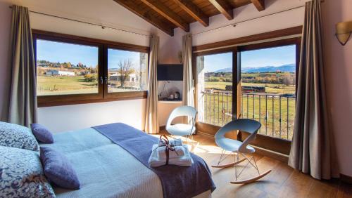 Les Feixes Llargues Casa Amb 7 Suites - Lloguer De Casa Sencera, Amb Capacitat Per 14 Persones