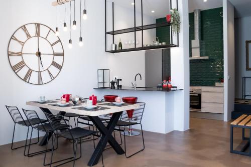 Loft Center Burgos by unique rooms