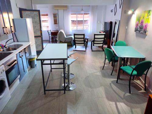 Loft Centro Con **Garaje Y Azotea Chilout Gratis!!**