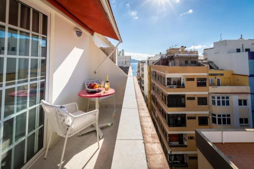 Living Las Canteras - Open Terrace Free Bikes