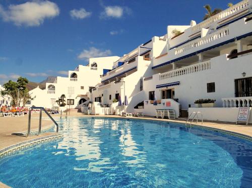 Los Cristianos, Loft Portroyal, Heated Pool, Wifi, Terrace