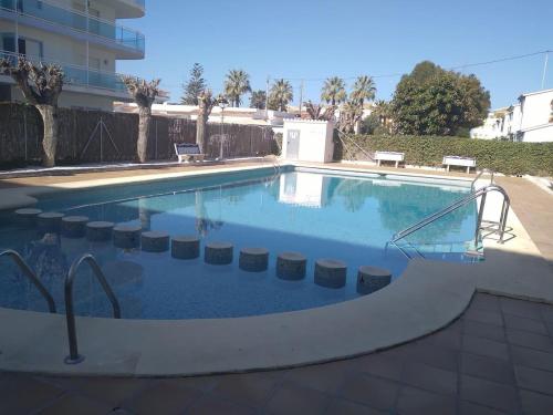 Lovely 3-Bed Apartment 250 metres to the beach