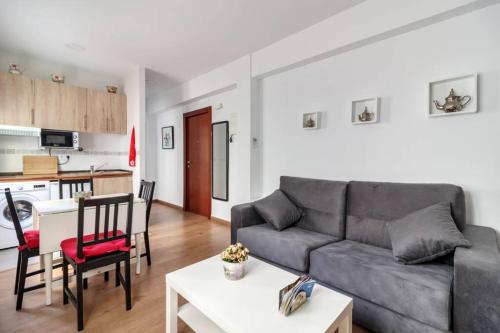 lovely apartament in the centre- wifi,parking