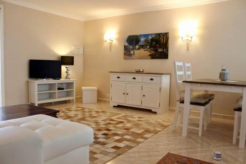 Lovely Apartment El Parque, 65 m2, Heated Pool