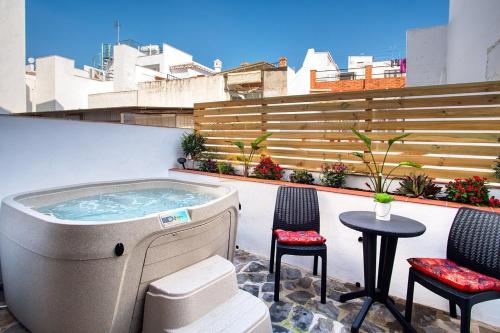 Luxury 1st floor apartment in Nerja