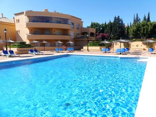 New Listing - Luxury 2 Bedroom Apartment, Immaculate Condition, In Elviria Near Marbella