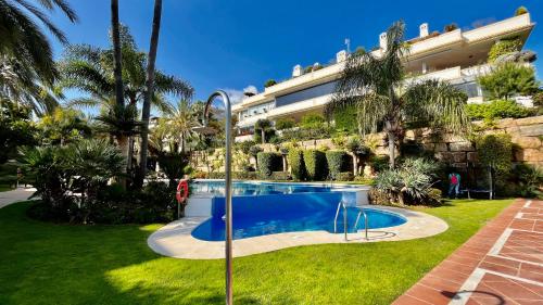 Luxury 3 Bed Apartment In Marbella Golden Mile