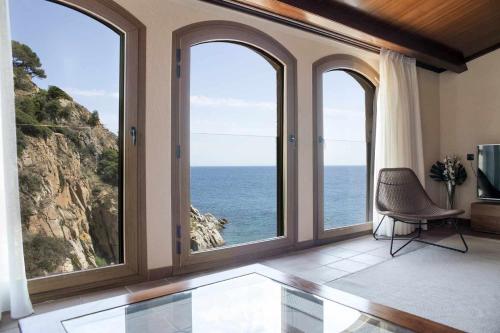 Luxury Apartamento Rocamar único y exclusivo frente playa Tossa de Mar