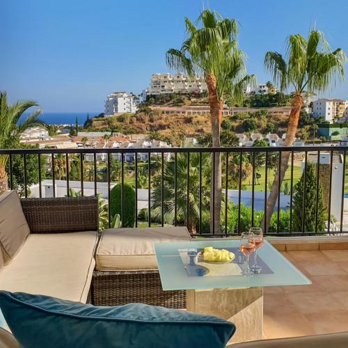 40-Luxury Apartment with Stunning Views in Riviera del Sol, Mijas