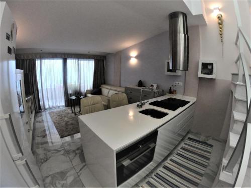 Luxury Duplex El Madroñal