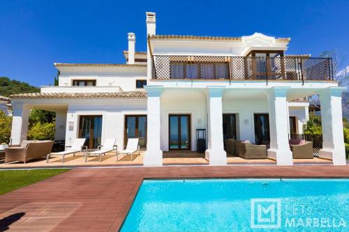 Luxury Modern 5br Villa - Infinity Pool & Panoramic Sea Views