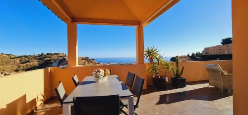 Luxury penthouse overlooking mediteranée