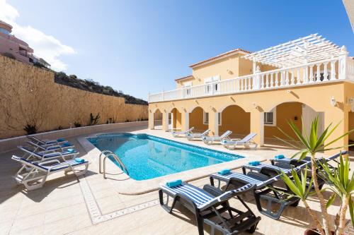 Hemeras Boutique Homes- luxurious villa with private pool