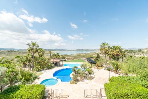 Luxury Villa with Spectacular Lake Views! Amazing Pools Costa Blanca
