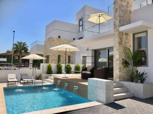 Luxury Villa4you