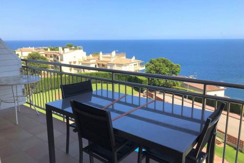 Magnífico apartamento con piscina y vistas al mar