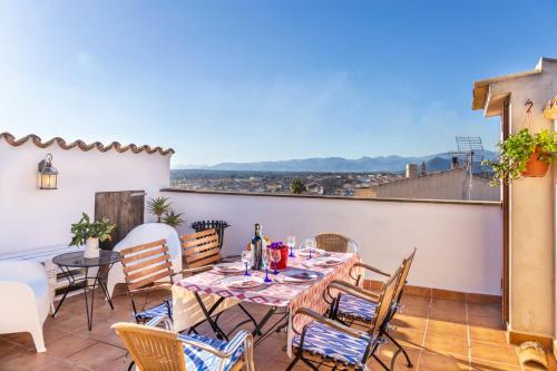Mallorca traditional townhouse holiday in Llubi