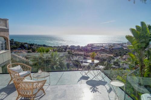 Villa Malvasia & Lotus Apartments with Sea Views by Hello Homes Sitges