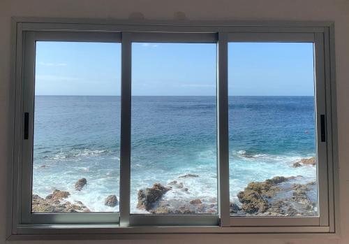 Maravillosas vistas al mar "Primera Línea" Apartamentos Can Toca - Seahouses