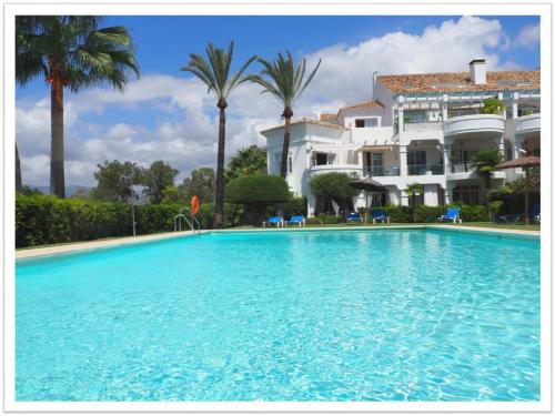 Marbella Holiday & Golf Garden Apartment