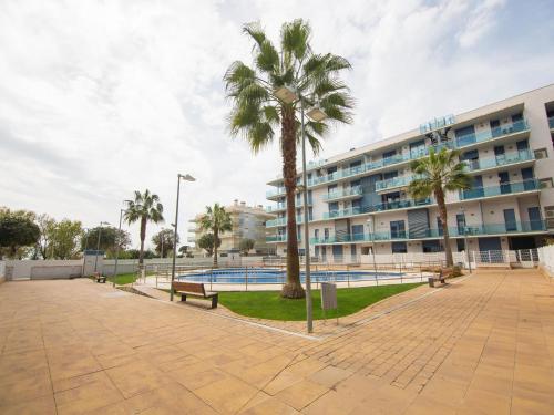 Marvelous Apartment in Cambrils with Swimming Pool