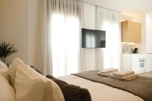 Medina Homes Puente Romano