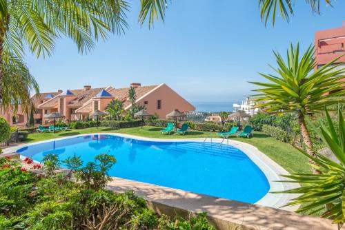 Mijas Costa Duplex With Terrace, Sea Views And 2 Pools