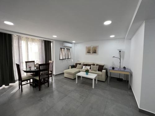 Moderno Apartamento 1 en Carihuela